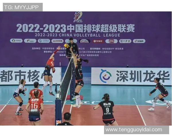 深圳排球队中路突破战术解析与实战应用探讨